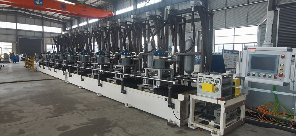 Mengapakah Penggunaan Tenaga Lebih Rendah dalam Penebuk Servo 8 Paksi?